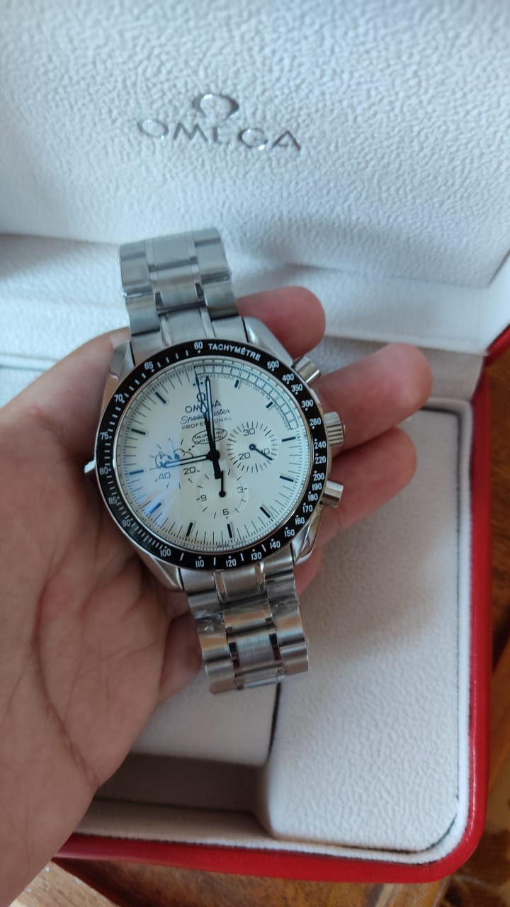 OMEGA Speedmaster Professionelle Apollo 13 Snoopy